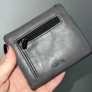 FOSSIL GRAY STUDDED WALLET